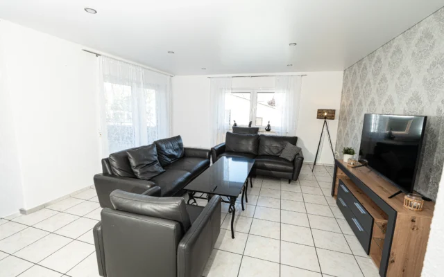 Gallery image 8