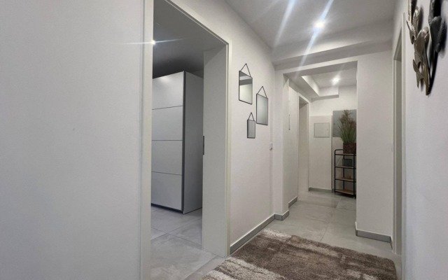 Gallery image 6